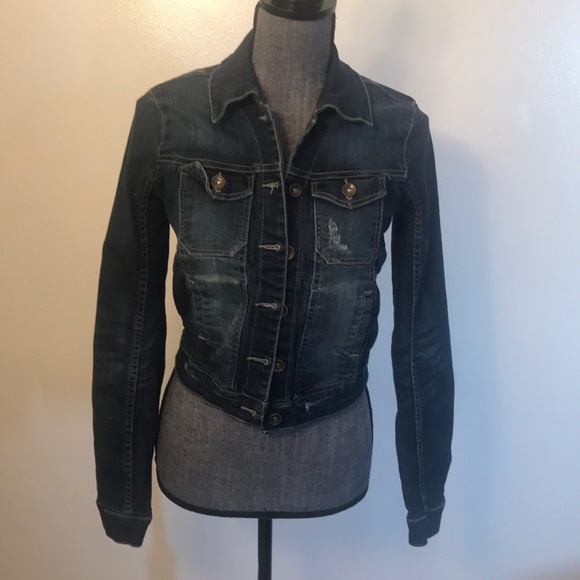 Gorgeous distress dark wash jean jacket - Picture 2 of 8